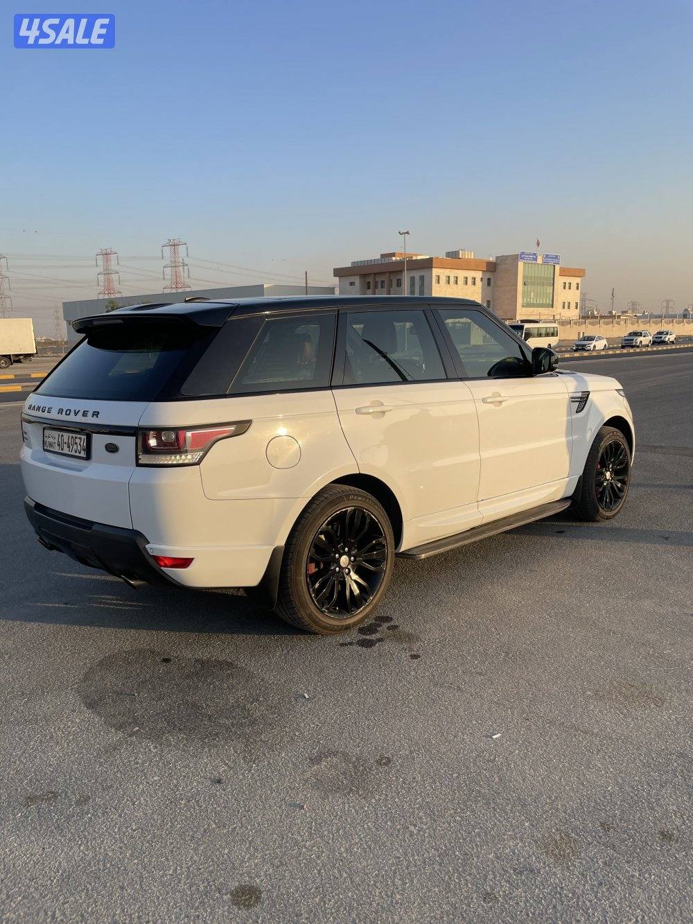 رنج روفر سبورت سوبر شارج V81