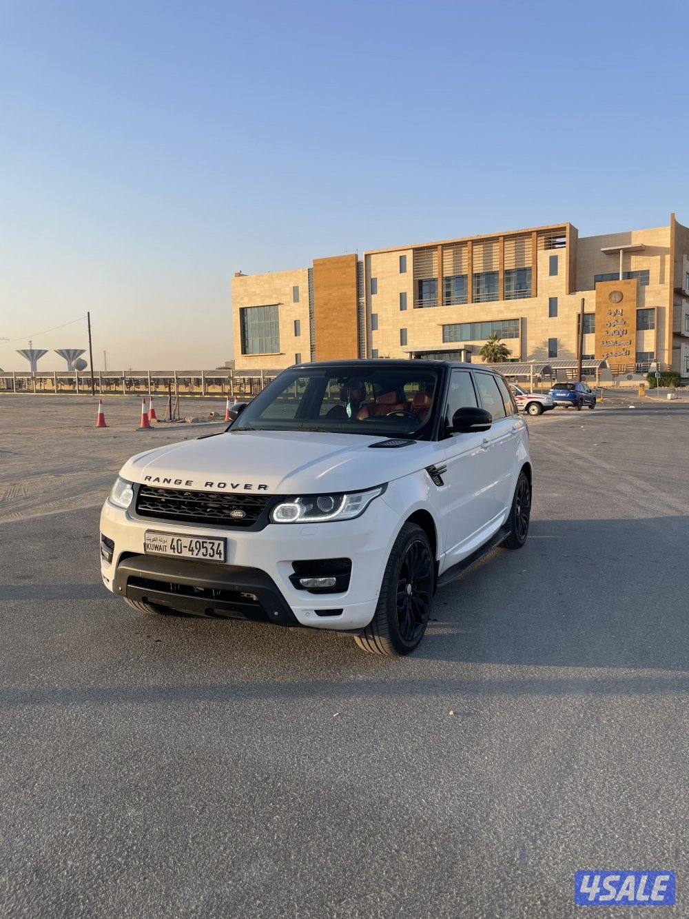 رنج روفر سبورت سوبر شارج V84