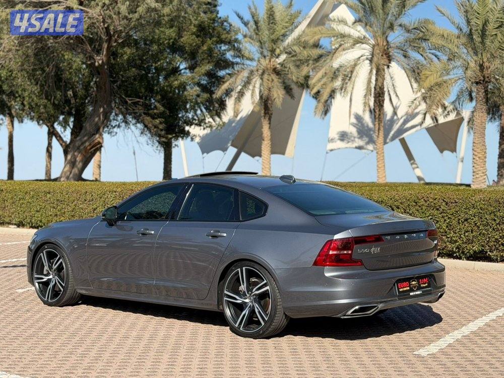 Volvo S90 R DESIGN 20202