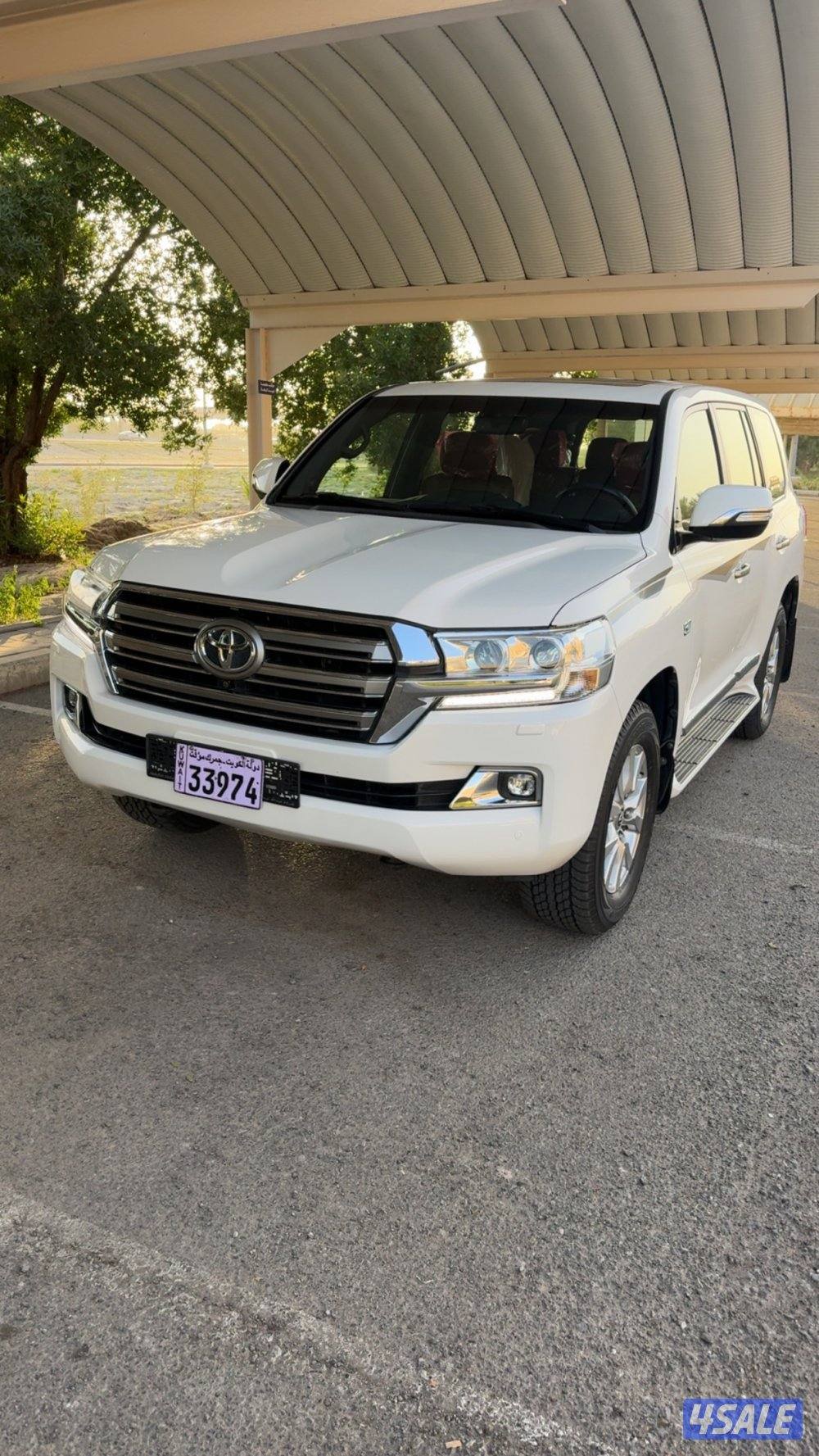 للبيع لاندكروزر vxr0