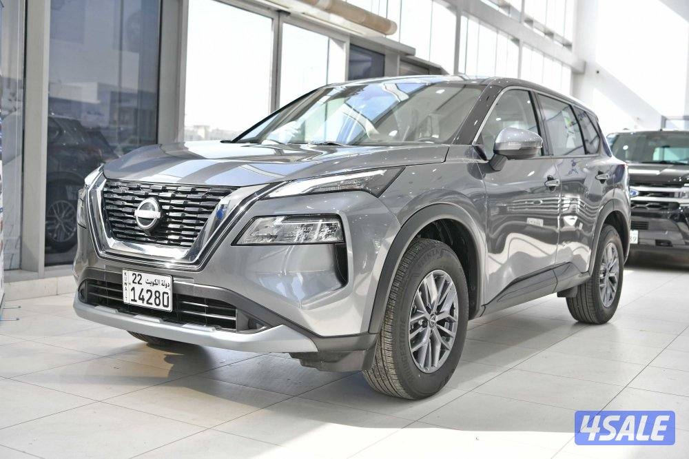 نيسان اكس تريل0