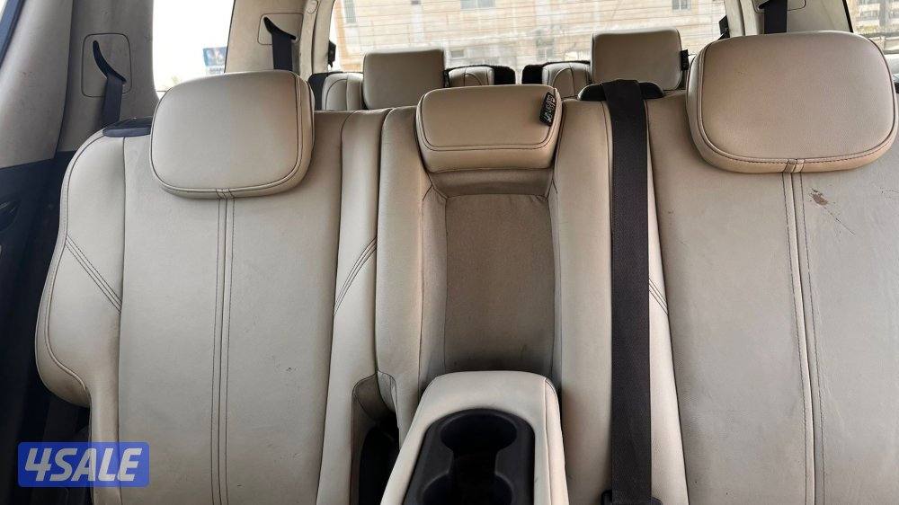 جيب تريل بليزر LTZ جلد تأمين جديد سنة موديل 2018 بسعر ممتاز9