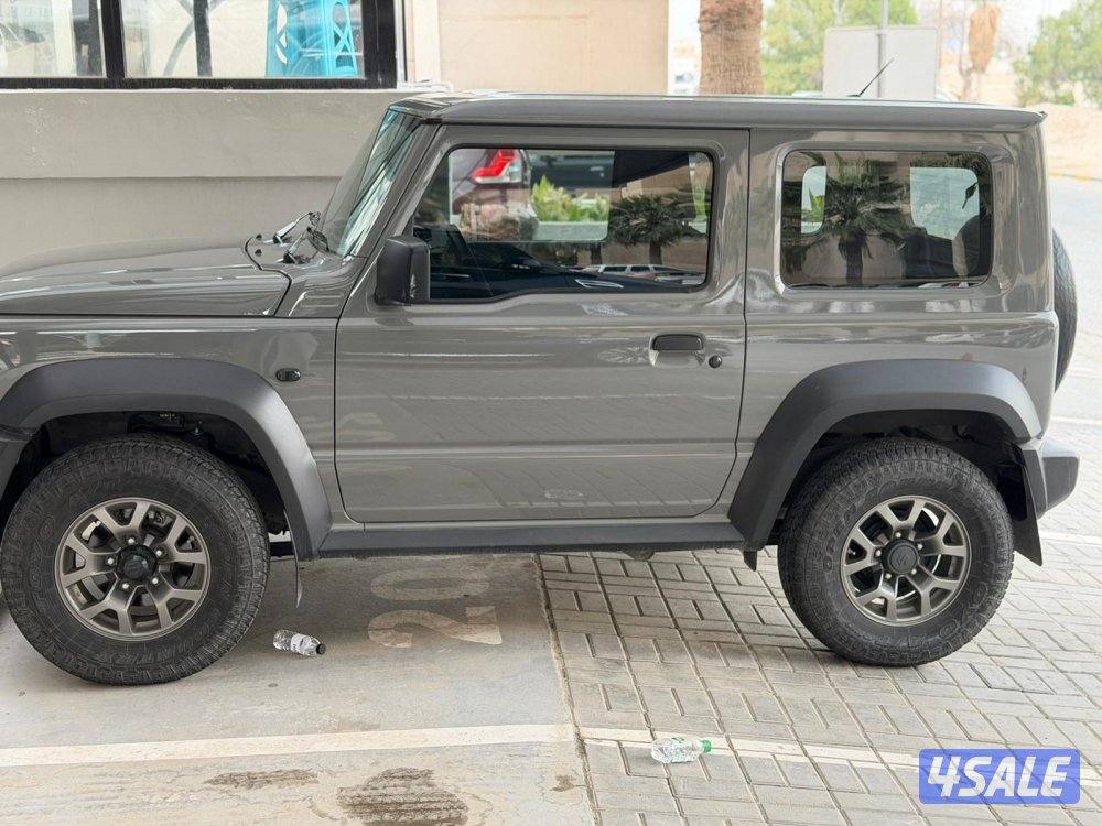 جمني 2024 (قير عادي) - ماشي 54 ألف1