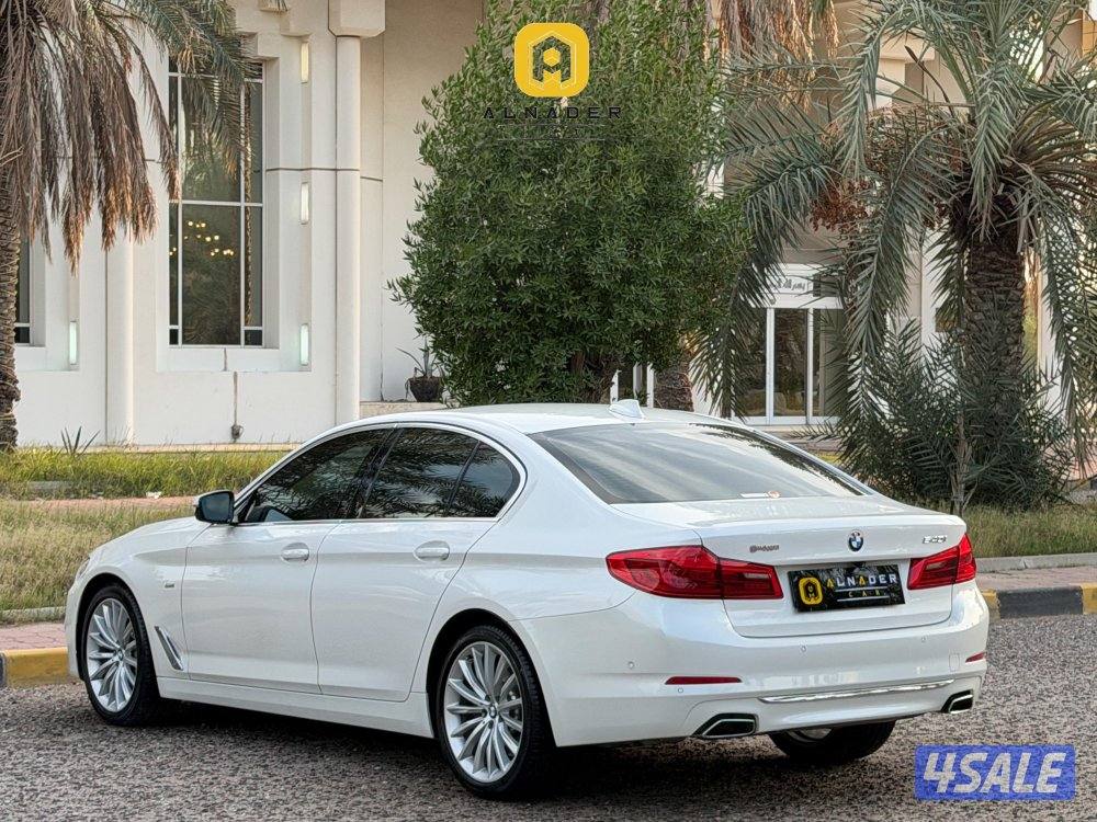للبيع BMW 540i موديل 2019 بحالة الوكاله5