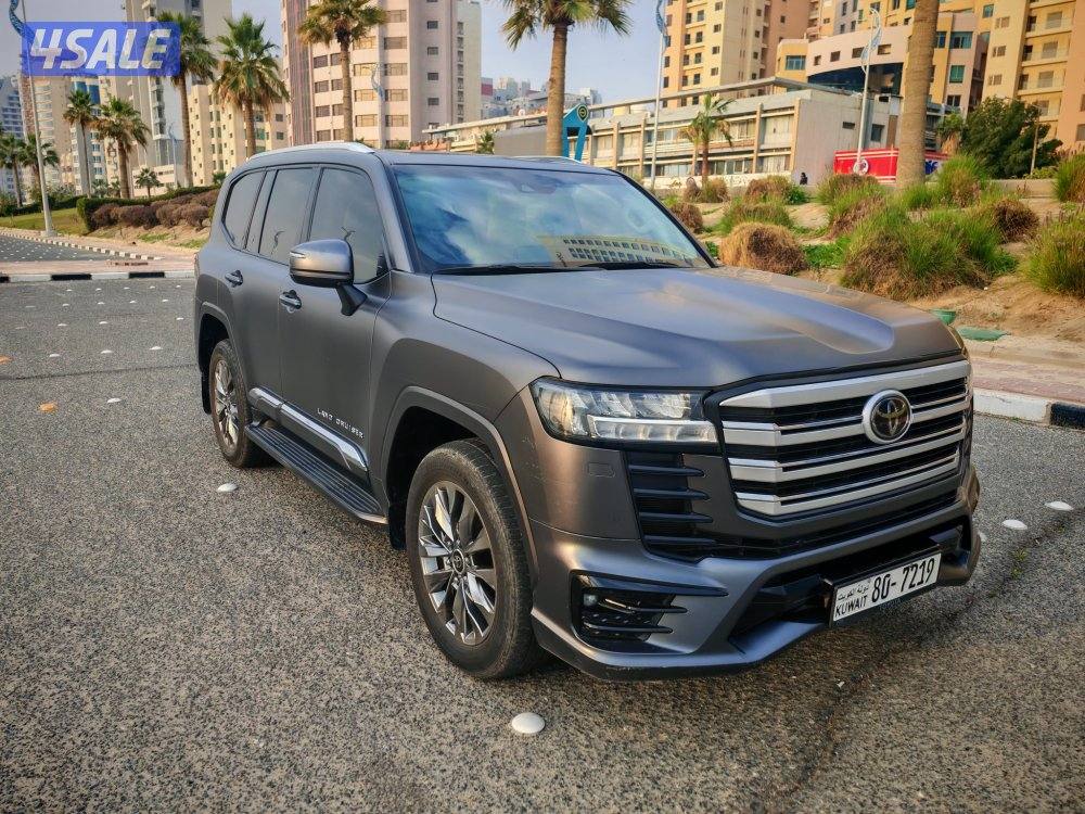 لاند كروزر 2024 ايورا S Tawny تيربو1