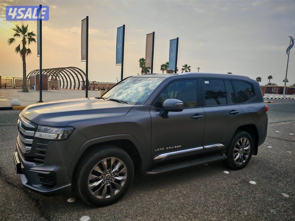 لاند كروزر 2024 ايورا S Tawny تيربو7