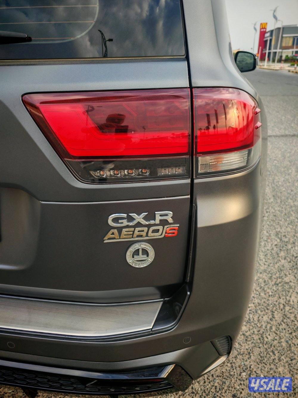 لاند كروزر 2024 ايورا S Tawny تيربو8