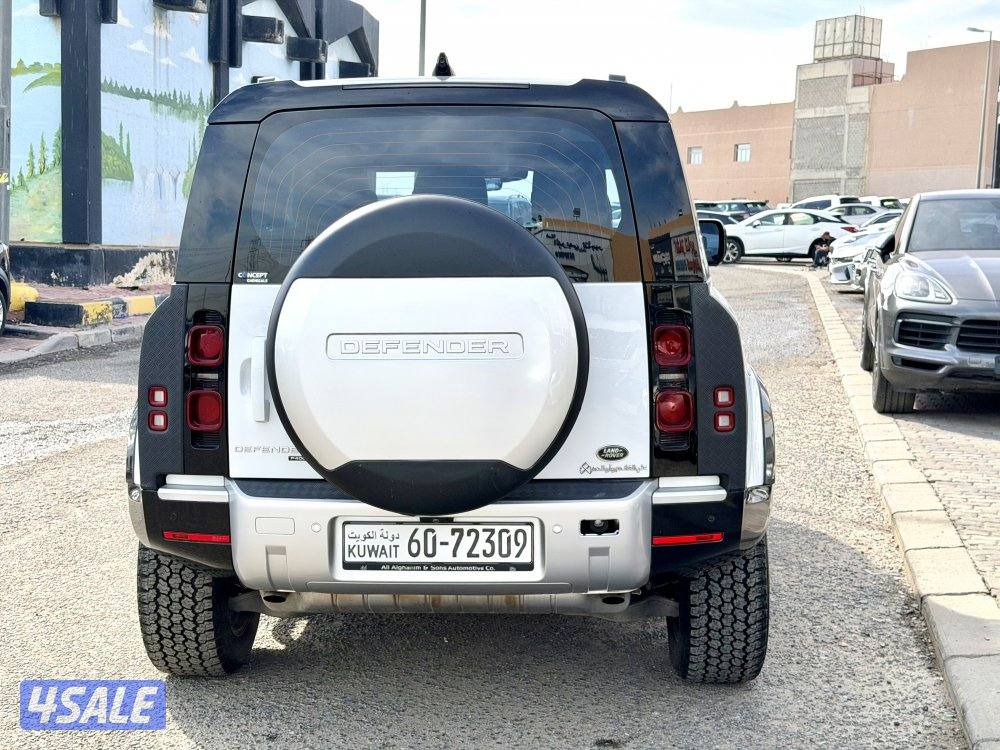 لاندروفر ديفندر 90 الغانم 20226