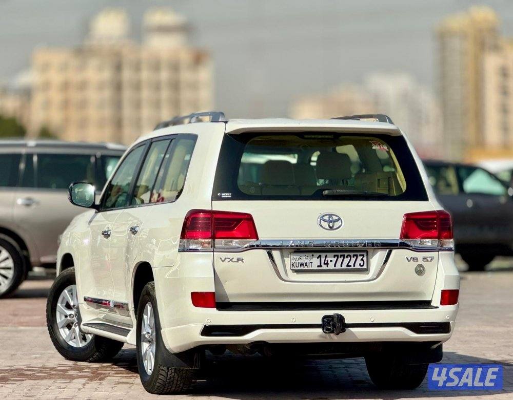 لاندكروزر VXR 2016 الساير شرط الفحص5