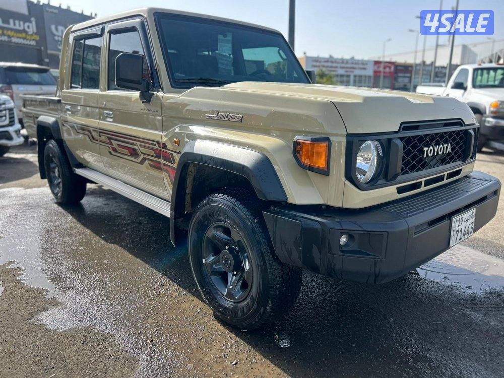 لاند كروزر شاص LX .V6 موديل 2024 ماشي 46.000 K.D وارد الساير .1