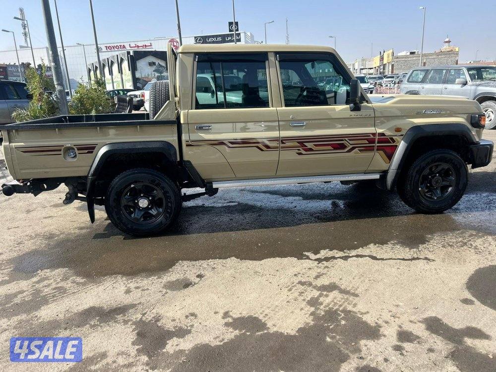 لاند كروزر شاص LX .V6 موديل 2024 ماشي 46.000 K.D وارد الساير .2
