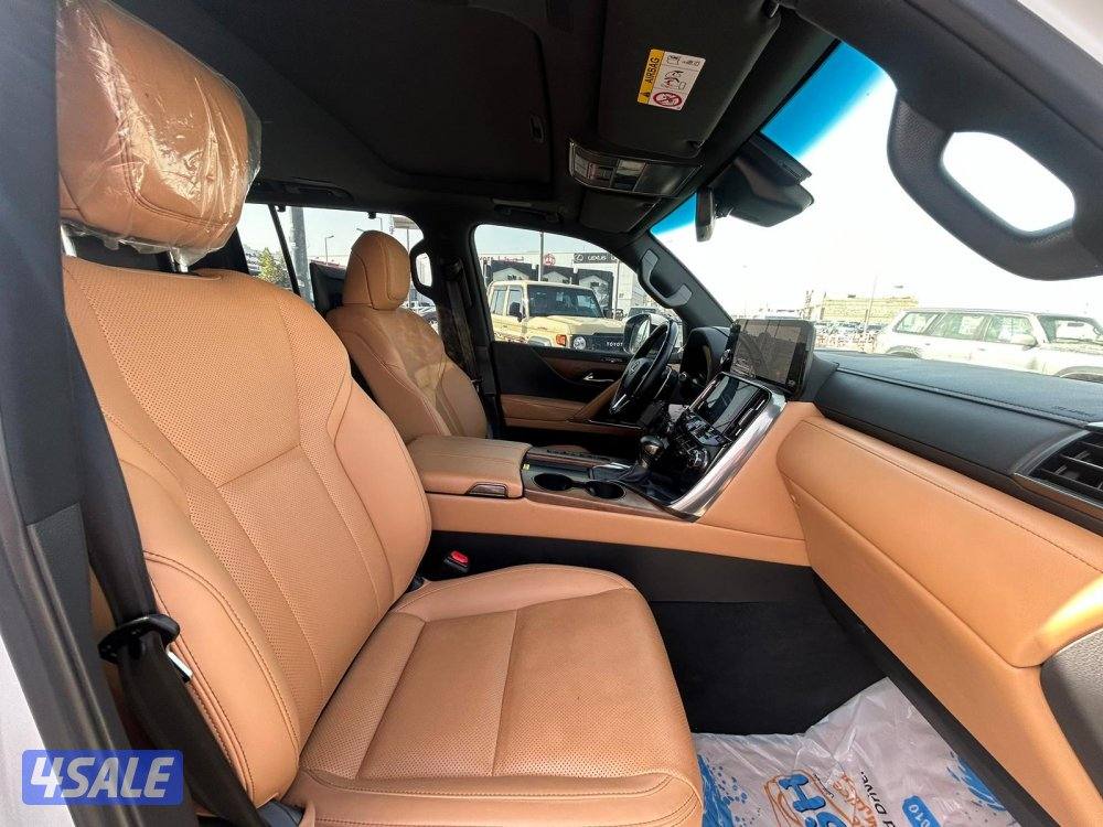 لكزس LX600 درجة اولى twinturbo .V6 موديل 2023 ماشى 73.000 k.m5