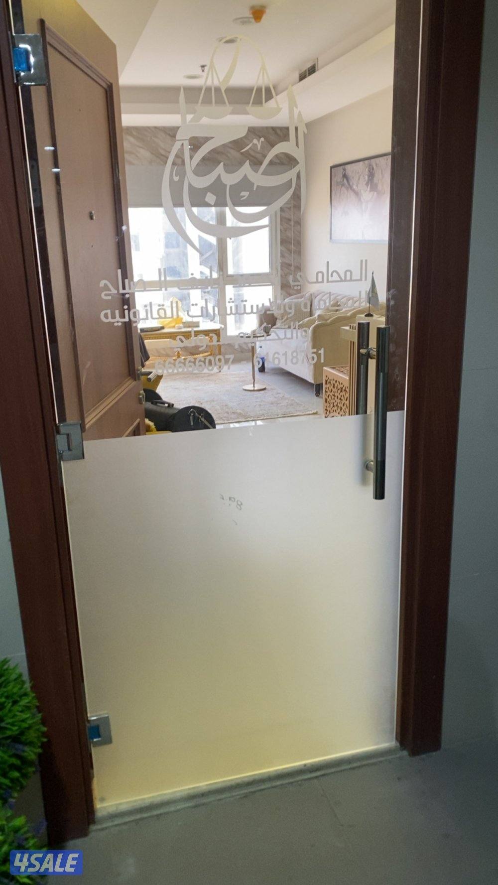 فني زجاج ومرايا ودربزين تركيب جميع أنواع زجاج سكريت10