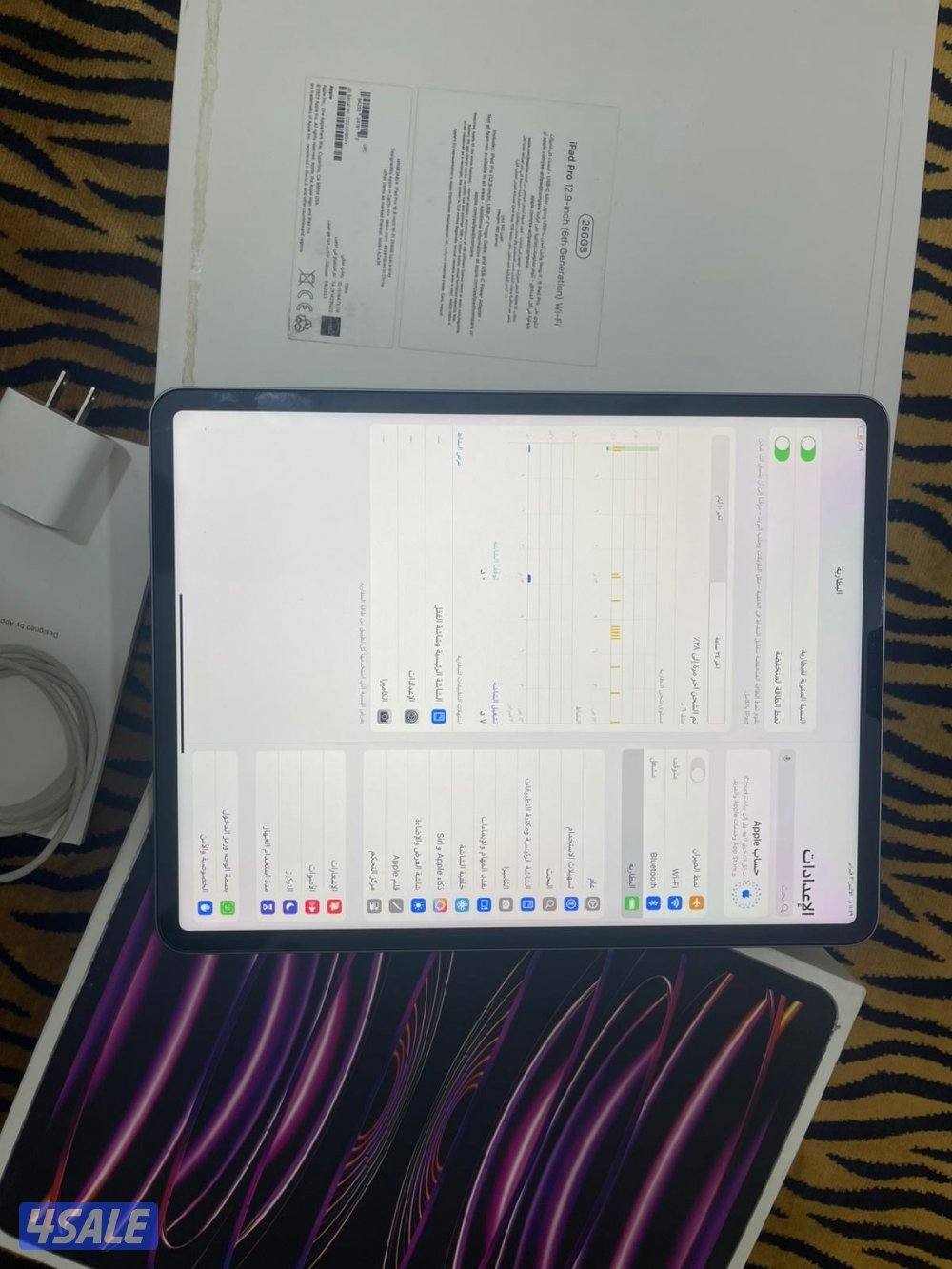 ايباد ابل برو 12.9 انش 256قيقا بايت الجيل 6 ام تو m2بطارية 100 ولا زلغ6