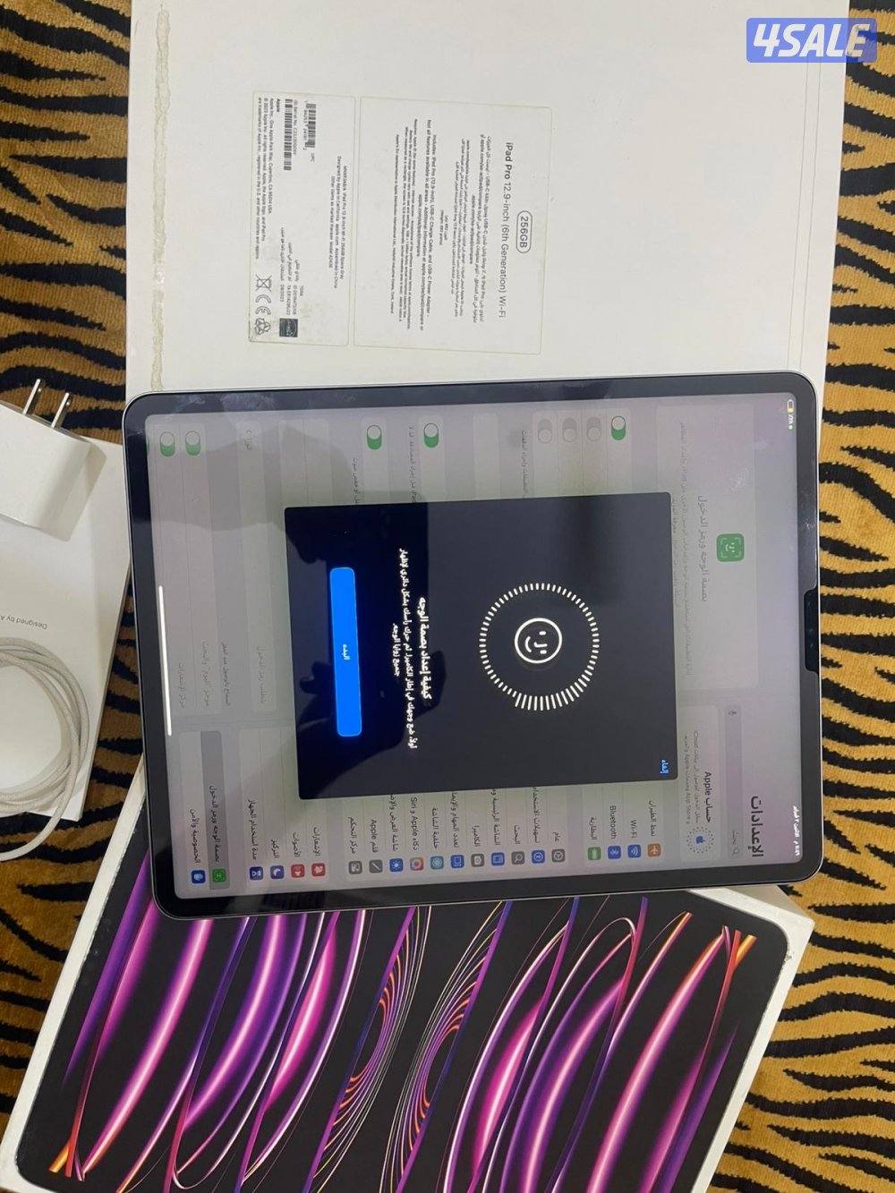 ايباد ابل برو 12.9 انش 256قيقا بايت الجيل 6 ام تو m2بطارية 100 ولا زلغ7