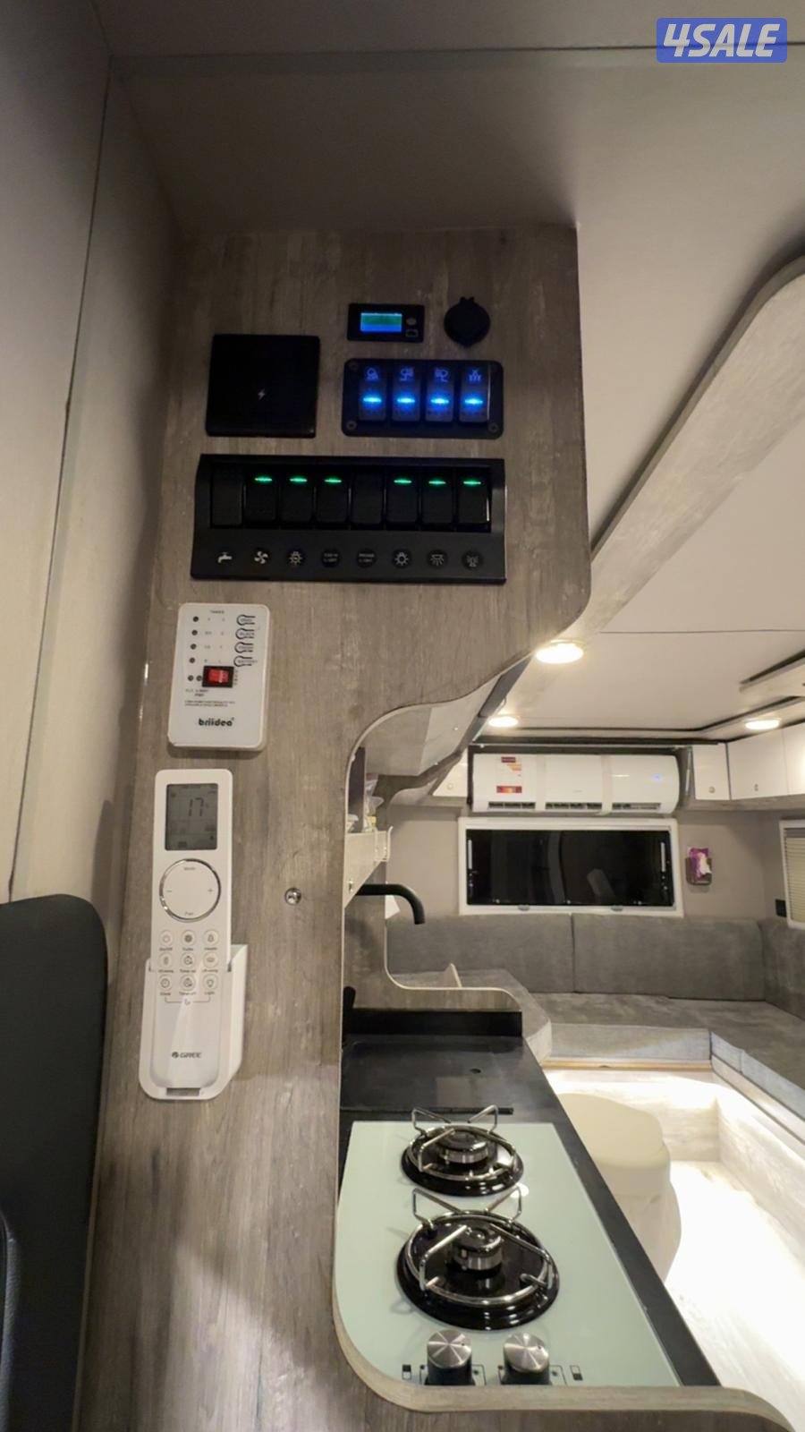 للبيع موتر هوم مصنع لايت كرفان4