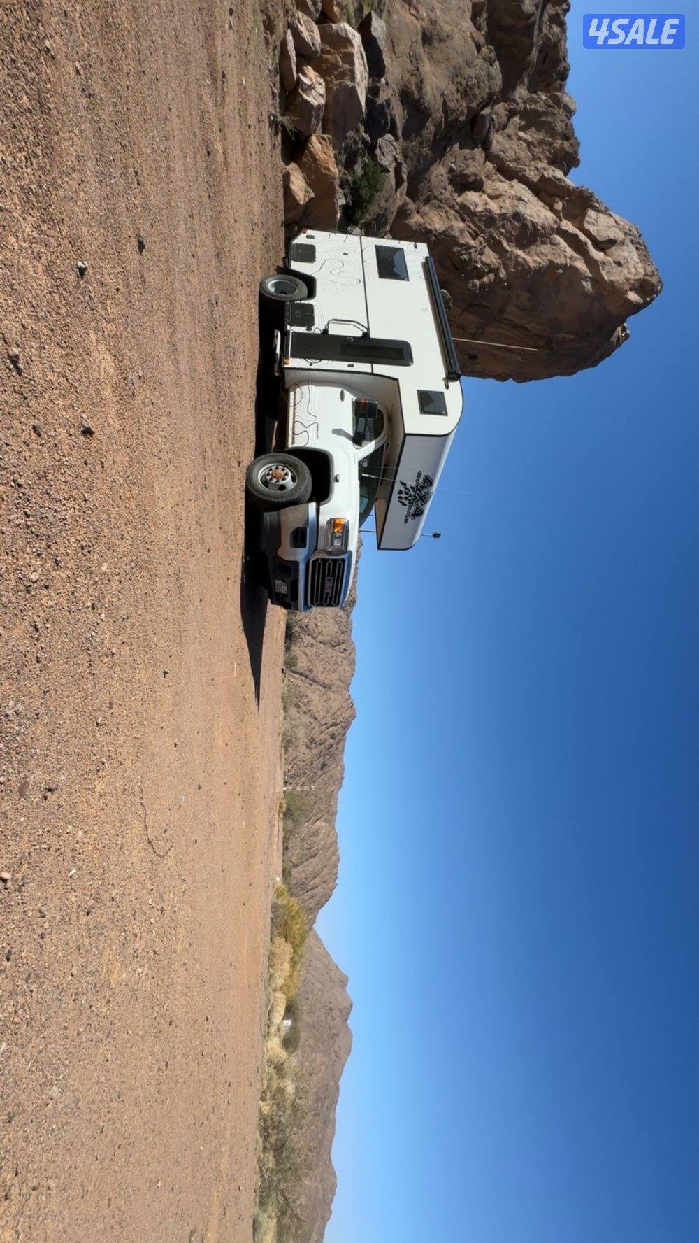 للبيع موتر هوم مصنع لايت كرفان6