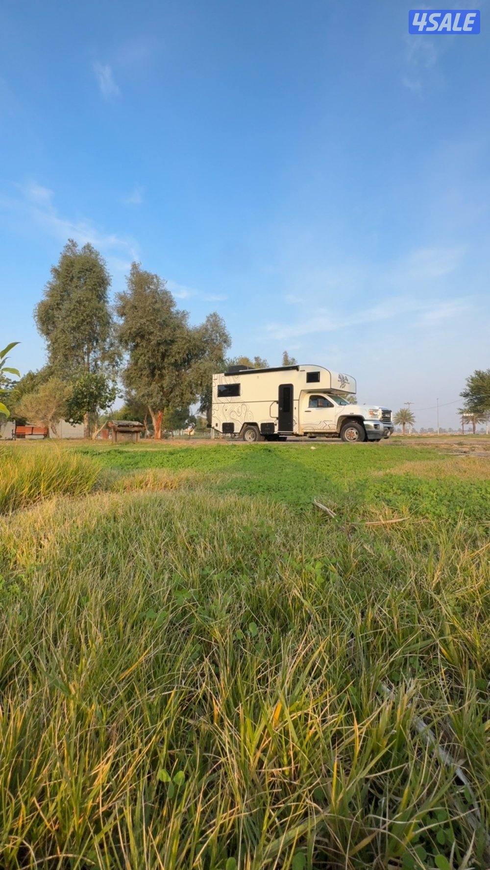 للبيع موتر هوم مصنع لايت كرفان9