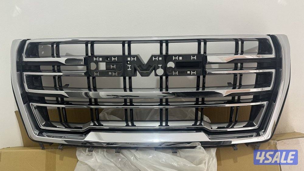 شبك يوكن SLT + دواسات جانبية ( ملوت الوكالة ) موديل 20231