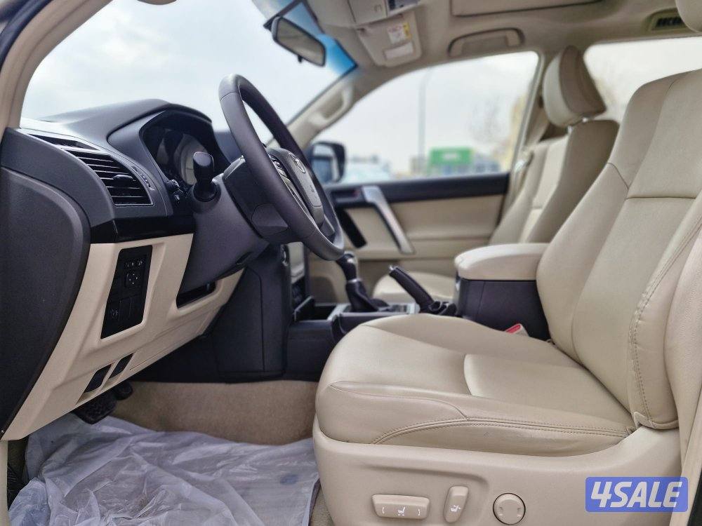 برادو TXL موديل 2022 كامل مواصفات بحالة ممتازة5