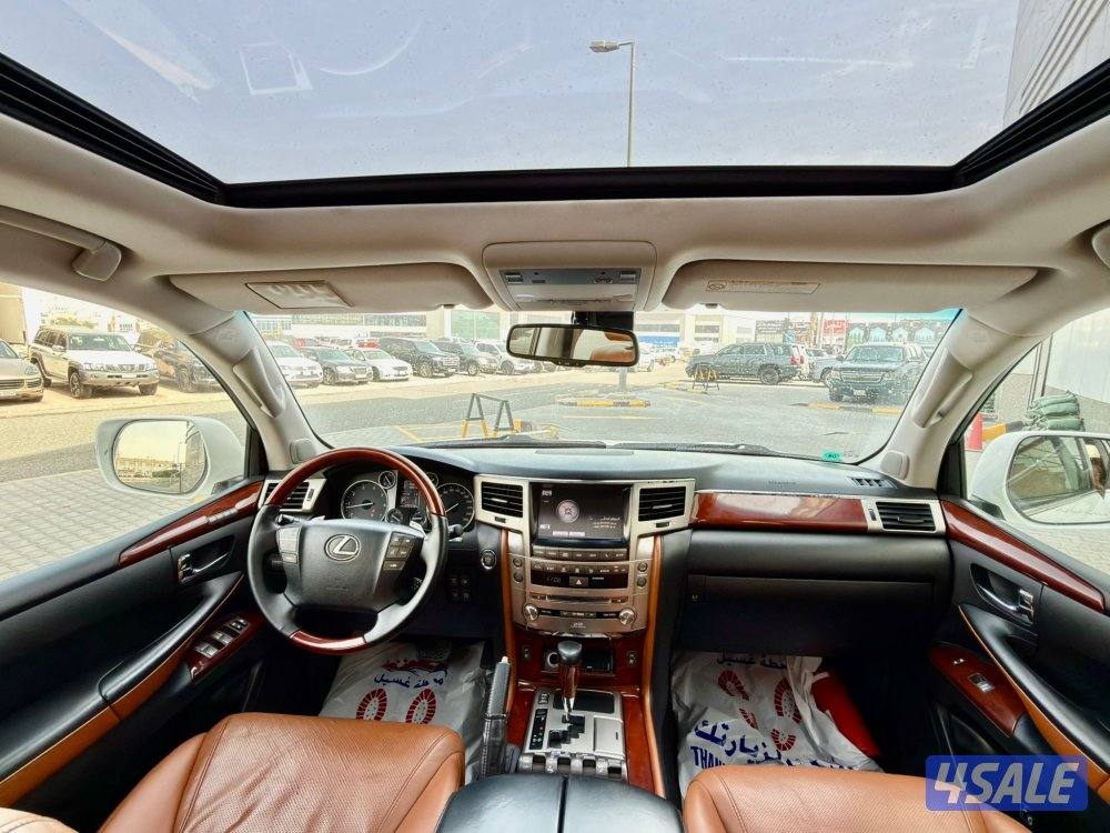 للبيع لكزس LX5704