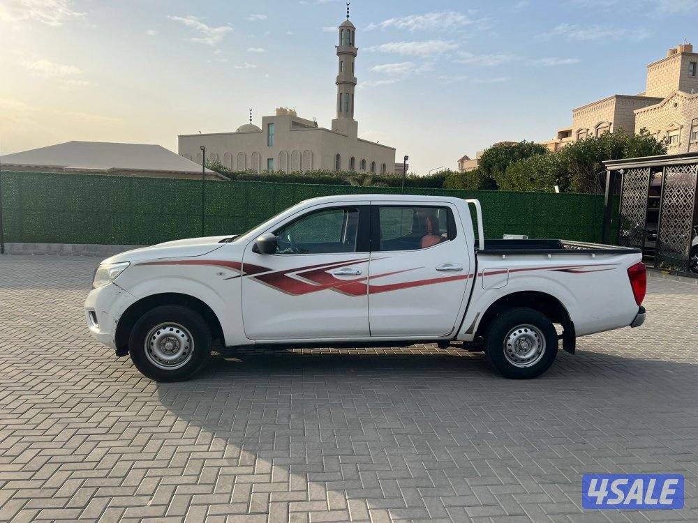 للبيع نافارا0