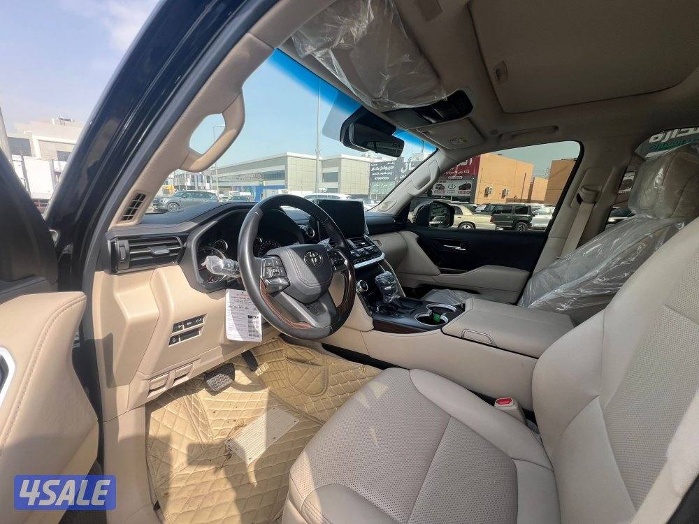 لاند كروزر GXR V6 توين تيربو ايرواس4