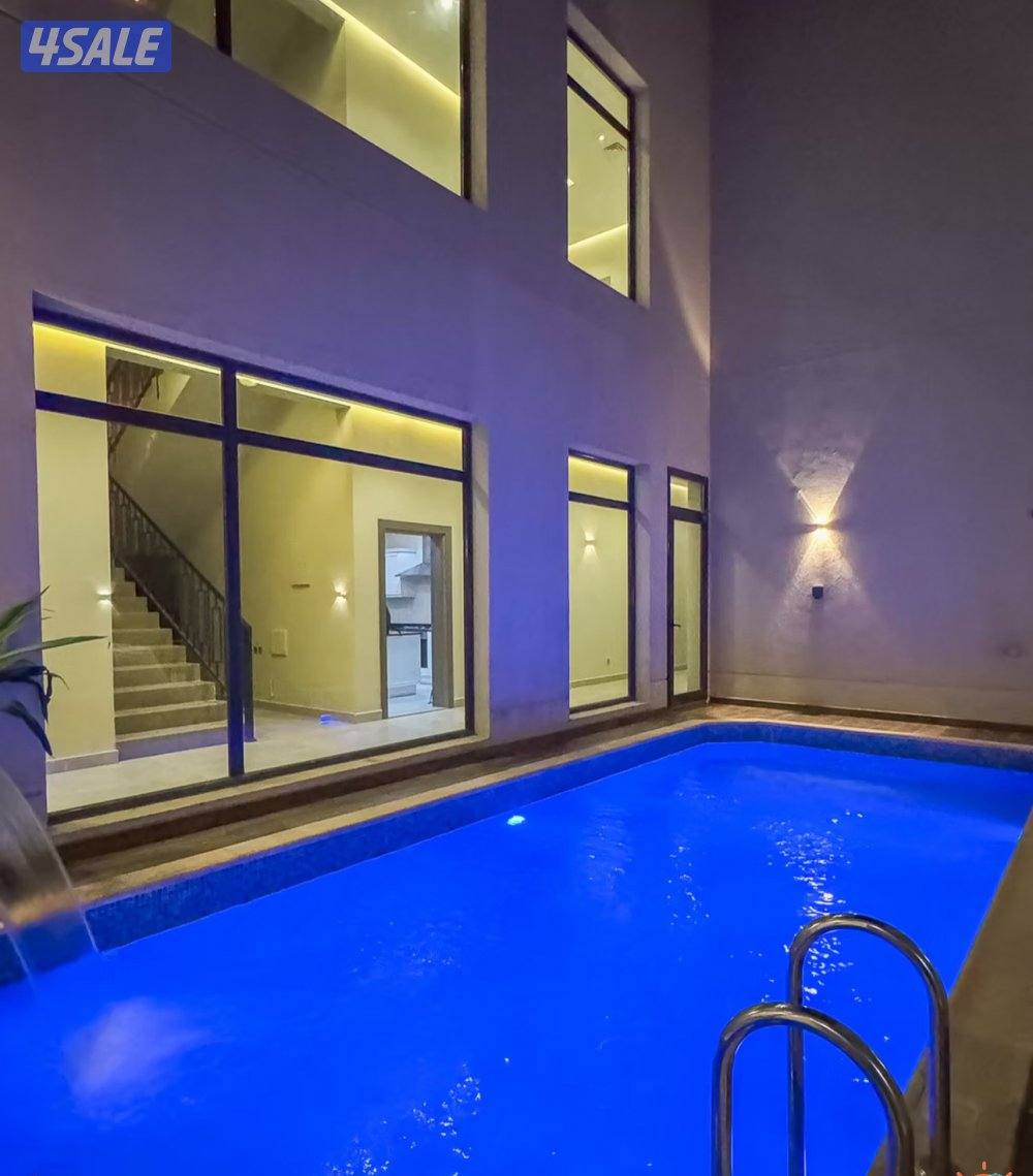 شاليه صف اول  vvip كامل غير مقسوم راقي وفخم لايوجد سنوي0