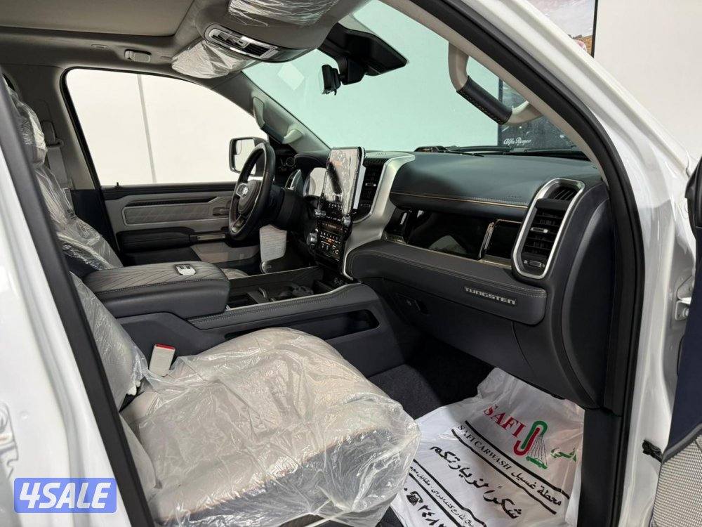 Ram 1500 Tungsten CC 3.0L I6 HO6