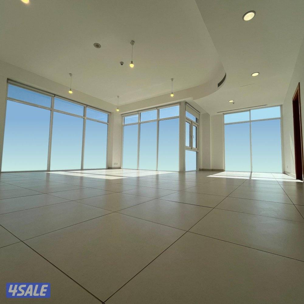 شـقـة نـصـف مـفـروشة مـع شـهـر مـجـانـي لـلإيـجـار فـي بـنـيـد الـقـار0