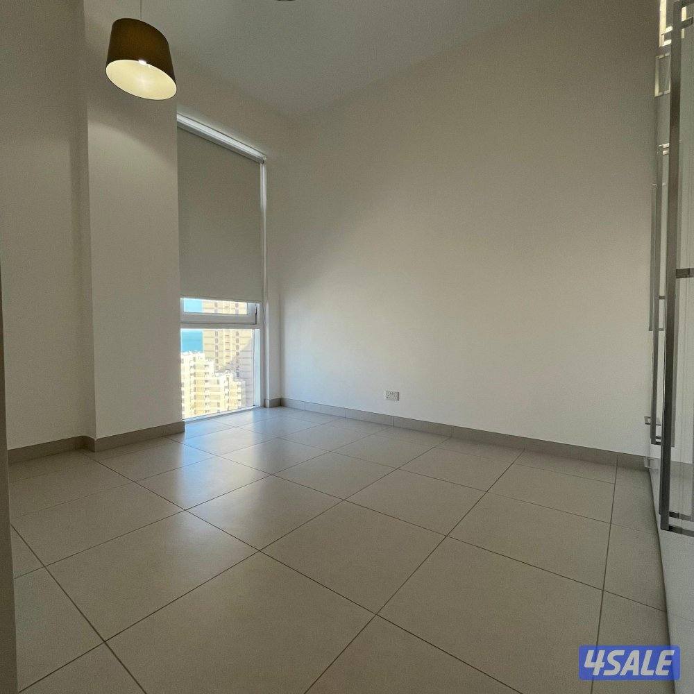 شـقـة نـصـف مـفـروشة مـع شـهـر مـجـانـي لـلإيـجـار فـي بـنـيـد الـقـار2