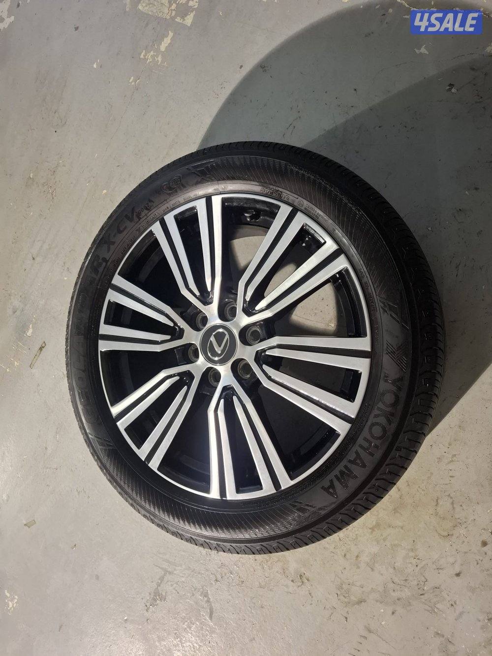 رنقات جيب لكزس مع توايرهم يوكوهاما جدد4