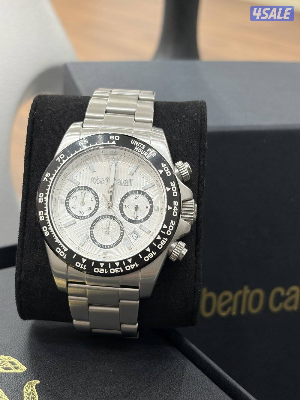 للبيع ساعة روبيرتو كافالي وساعة سيكو1