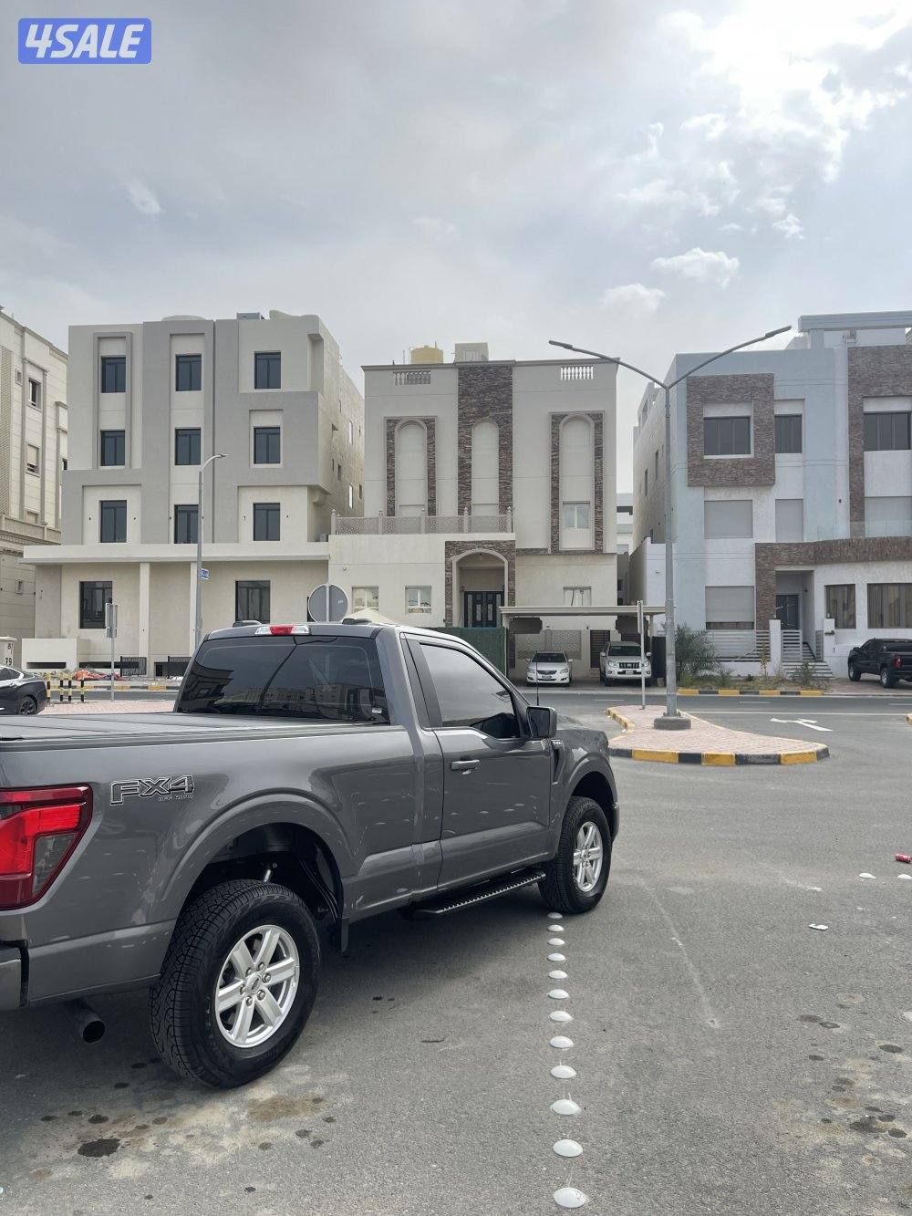 للبيع وانيت فورد غماره موديل 2025 الممشى 12 الف4