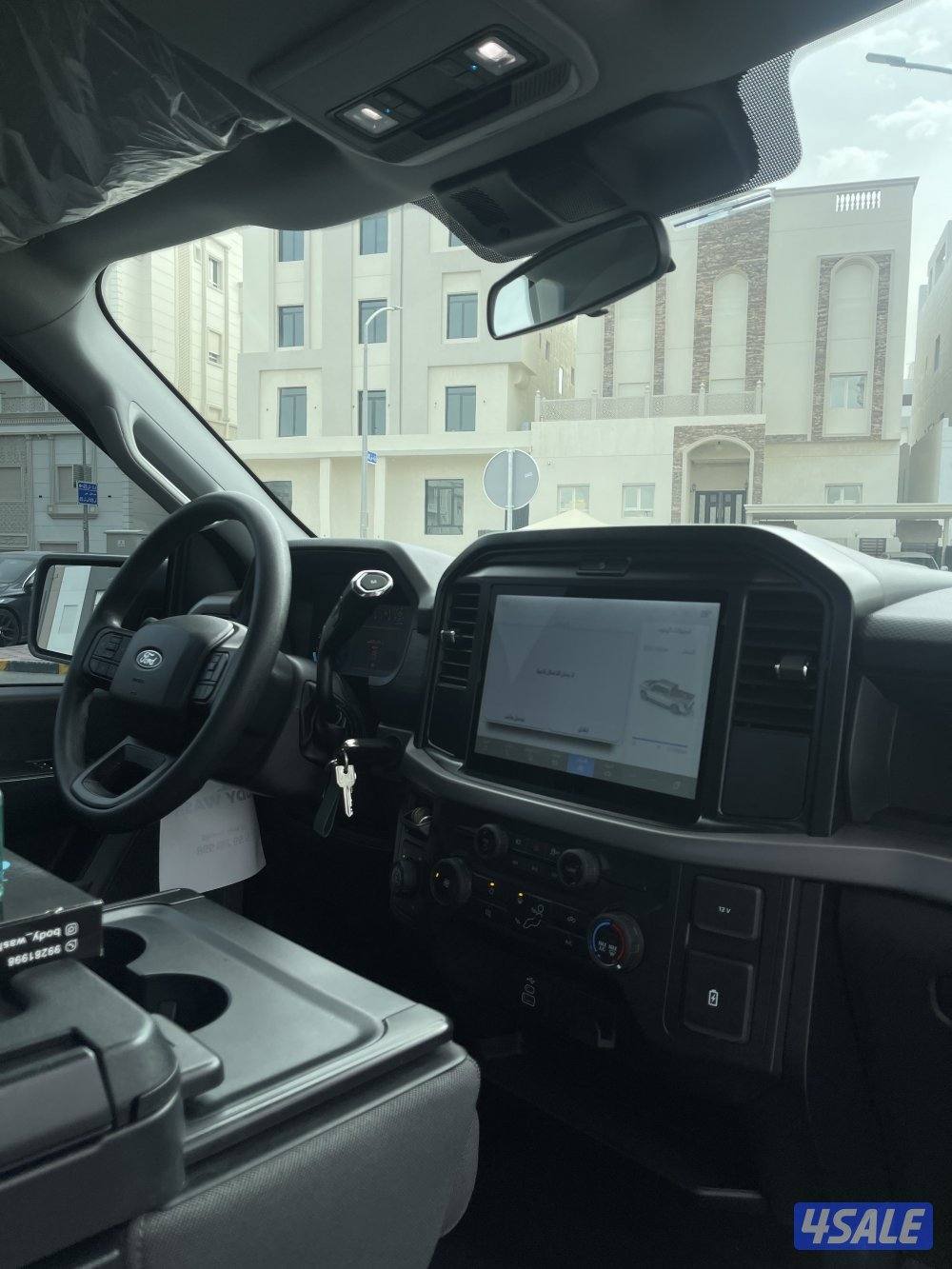 للبيع وانيت فورد غماره موديل 2025 الممشى 12 الف5
