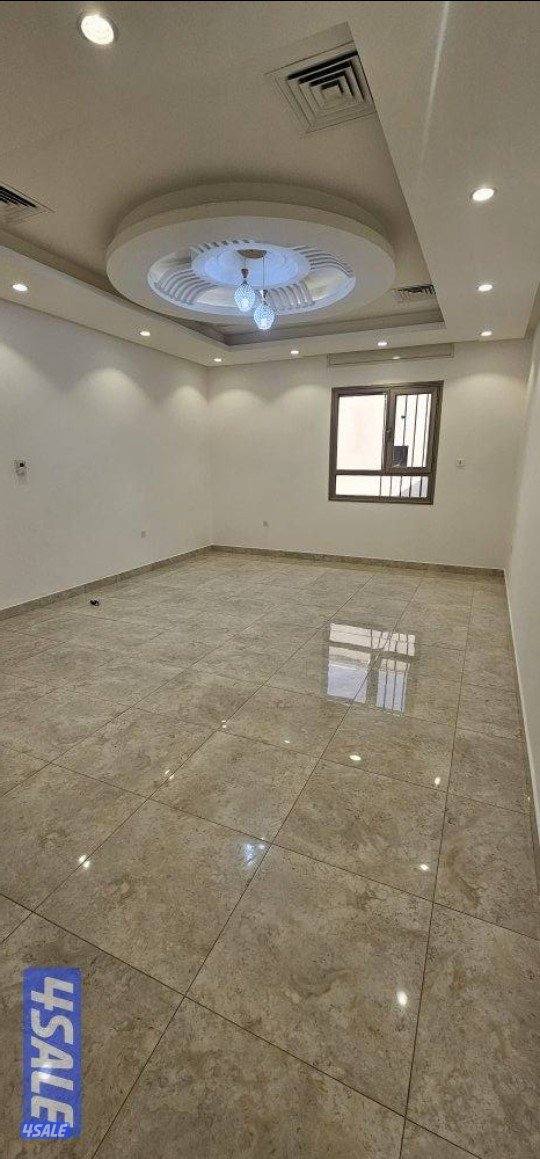 للإيجار شقه في النسيم 3 غرف 3 حمامات وصاله ومطبخ مقابل مسجد1