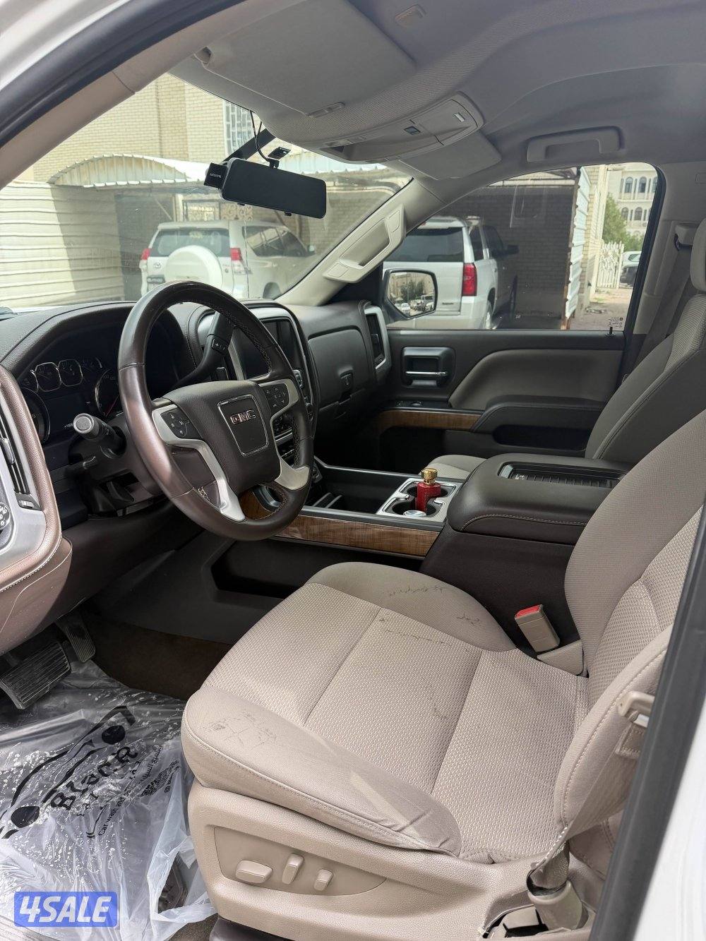 وانيت سيرا 2016 ابيض شرط الفحص صبغ الوكاله ماشي 180 الف رقم2