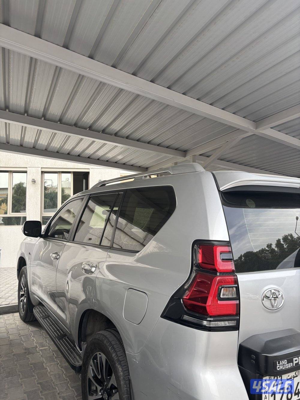 برادو22  صبغ وكالة سيرفس منتظم فل كامل الدرجة الاولى تحت الكفاله الى276