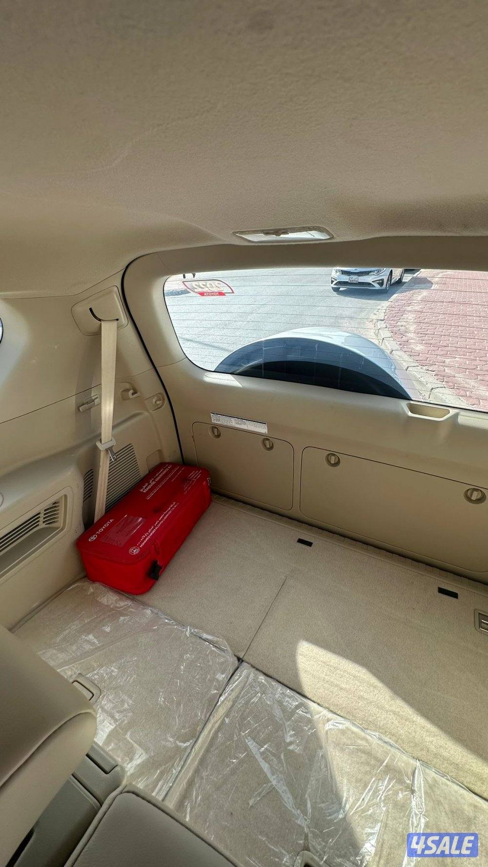 برادو22  صبغ وكالة سيرفس منتظم فل كامل الدرجة الاولى تحت الكفاله الى2713