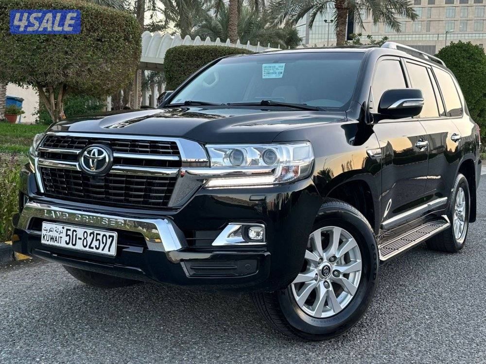 لاند كروزر GXR V60