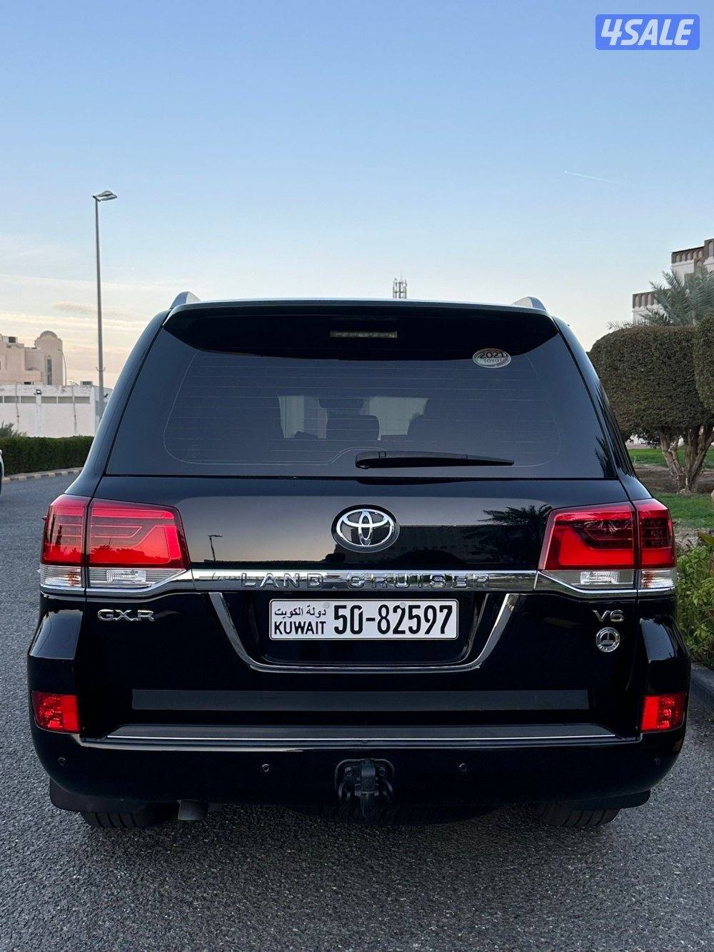 لاند كروزر GXR V63