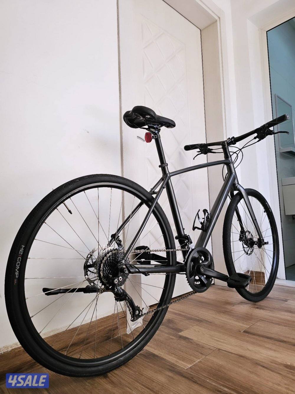 2023 Trek FX2 Hybrid Bike Extreme Sports0