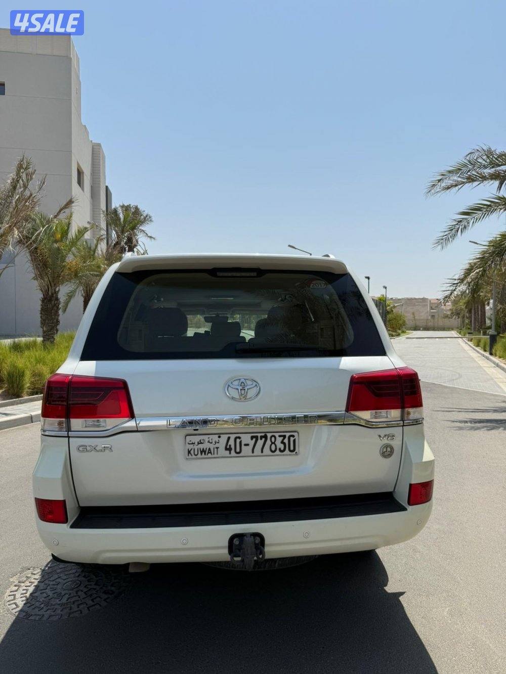 للبيع تويوتا لاند كروز Gxr موديل 20173