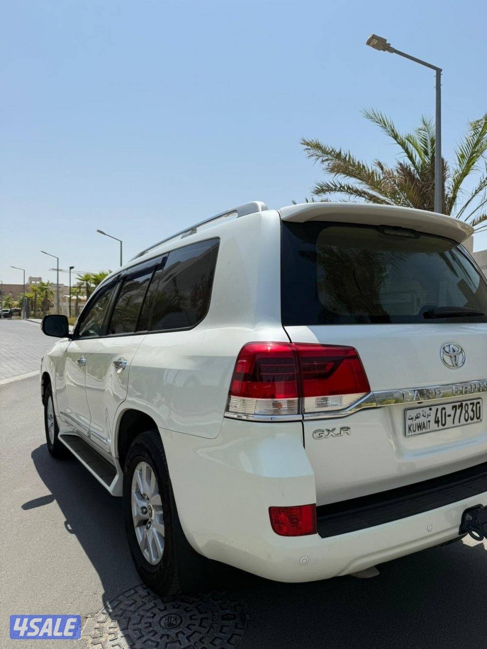 للبيع تويوتا لاند كروز Gxr موديل 20178