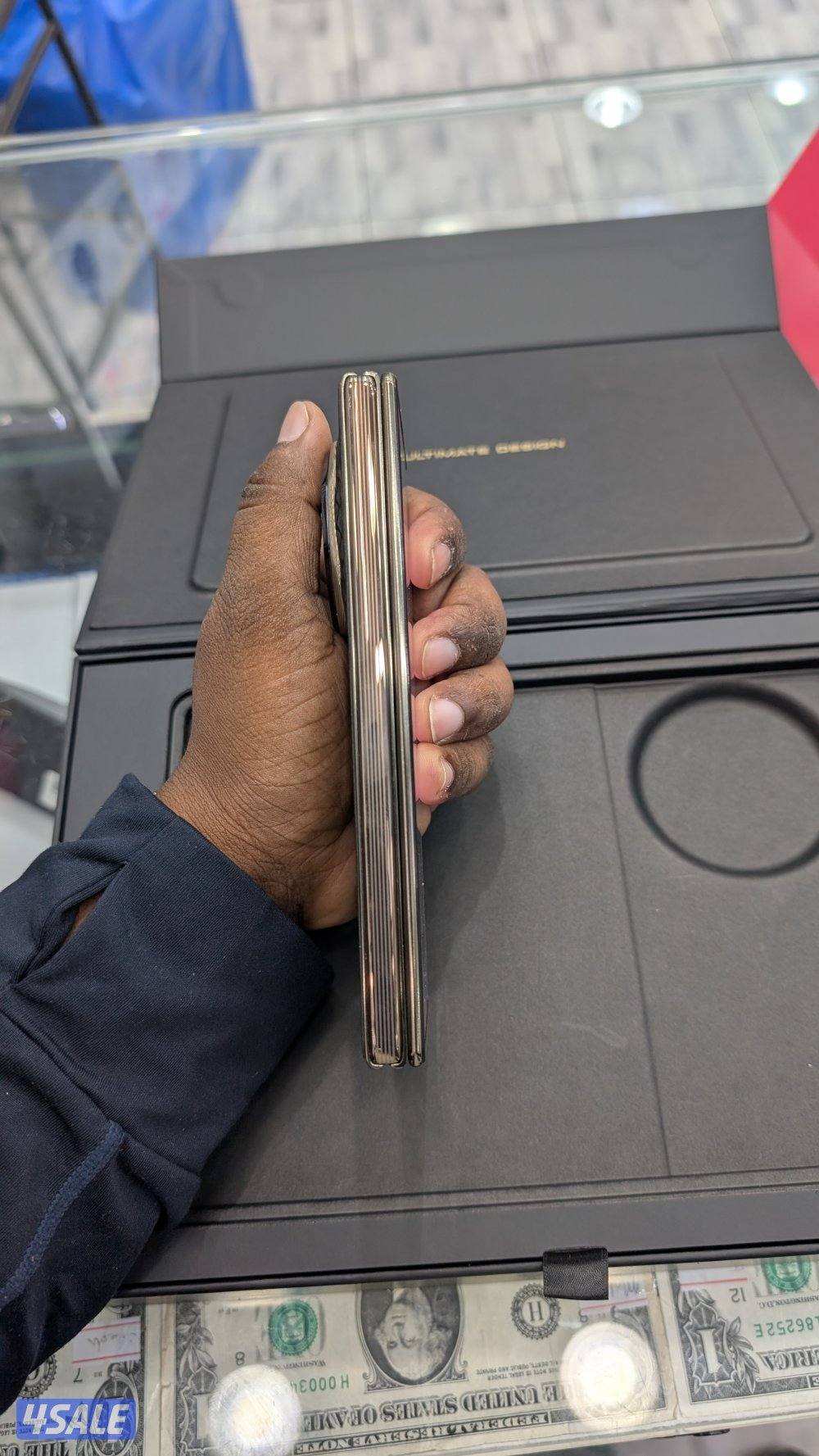 Huawei mate XT ultimate7