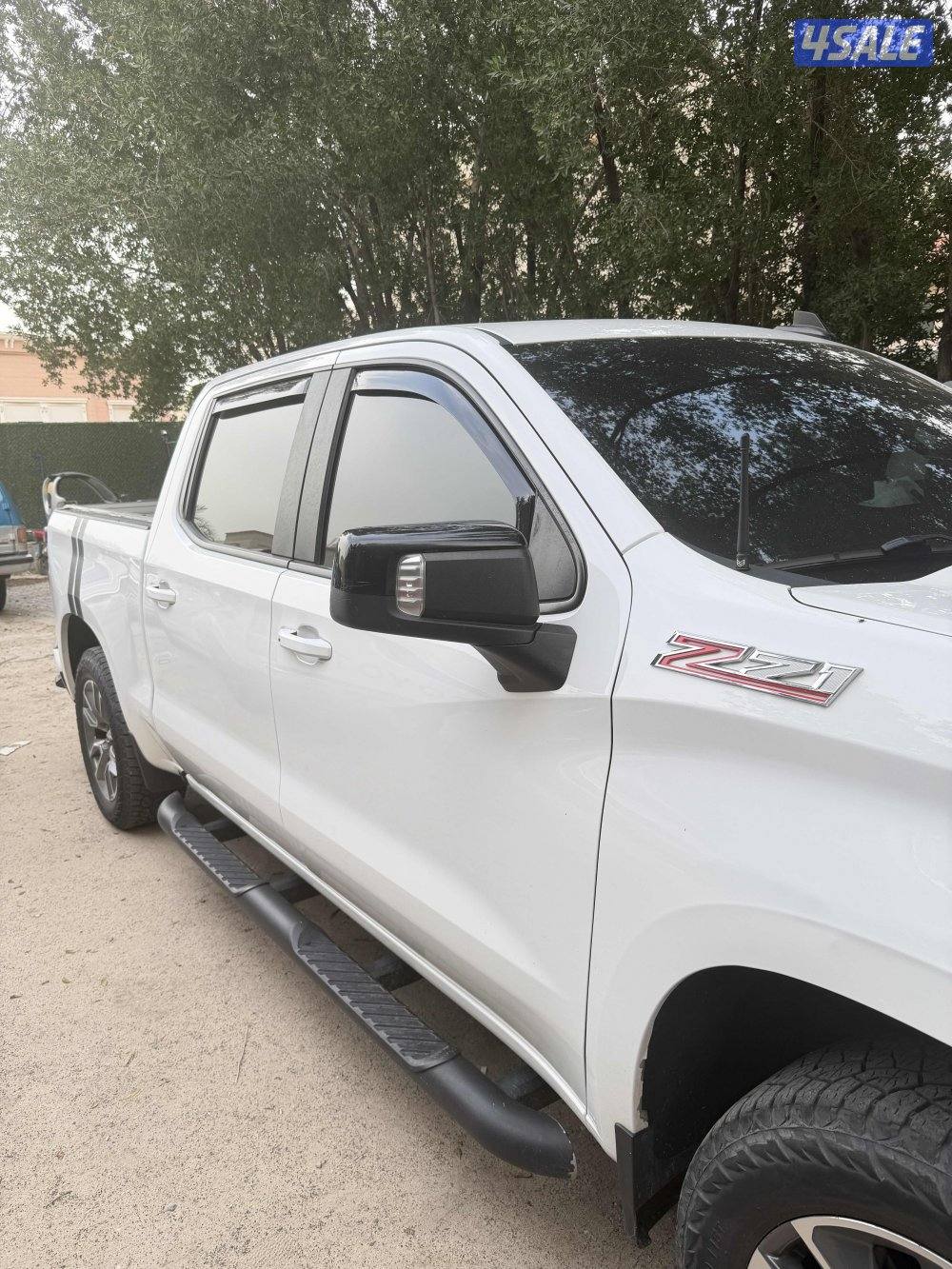 2020 Chevrolet Silverado Z71 RST1