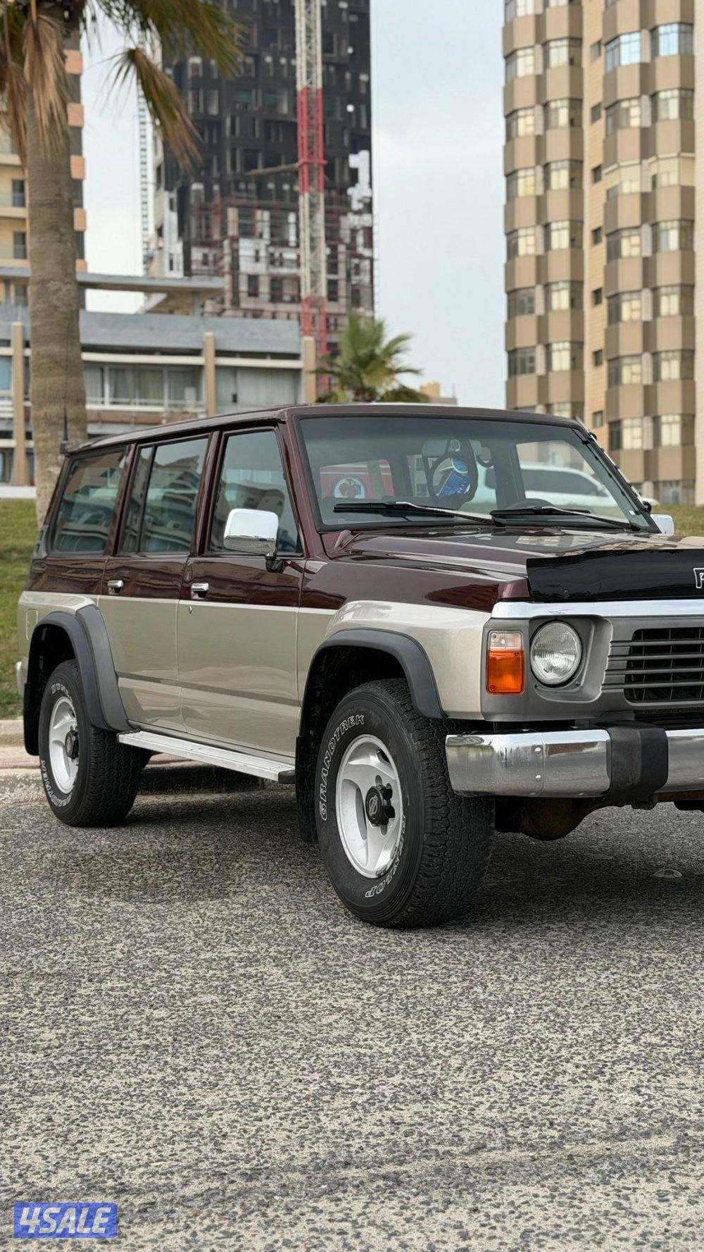 سفاري موديل 1996 / بحاله فوق الممتازه1