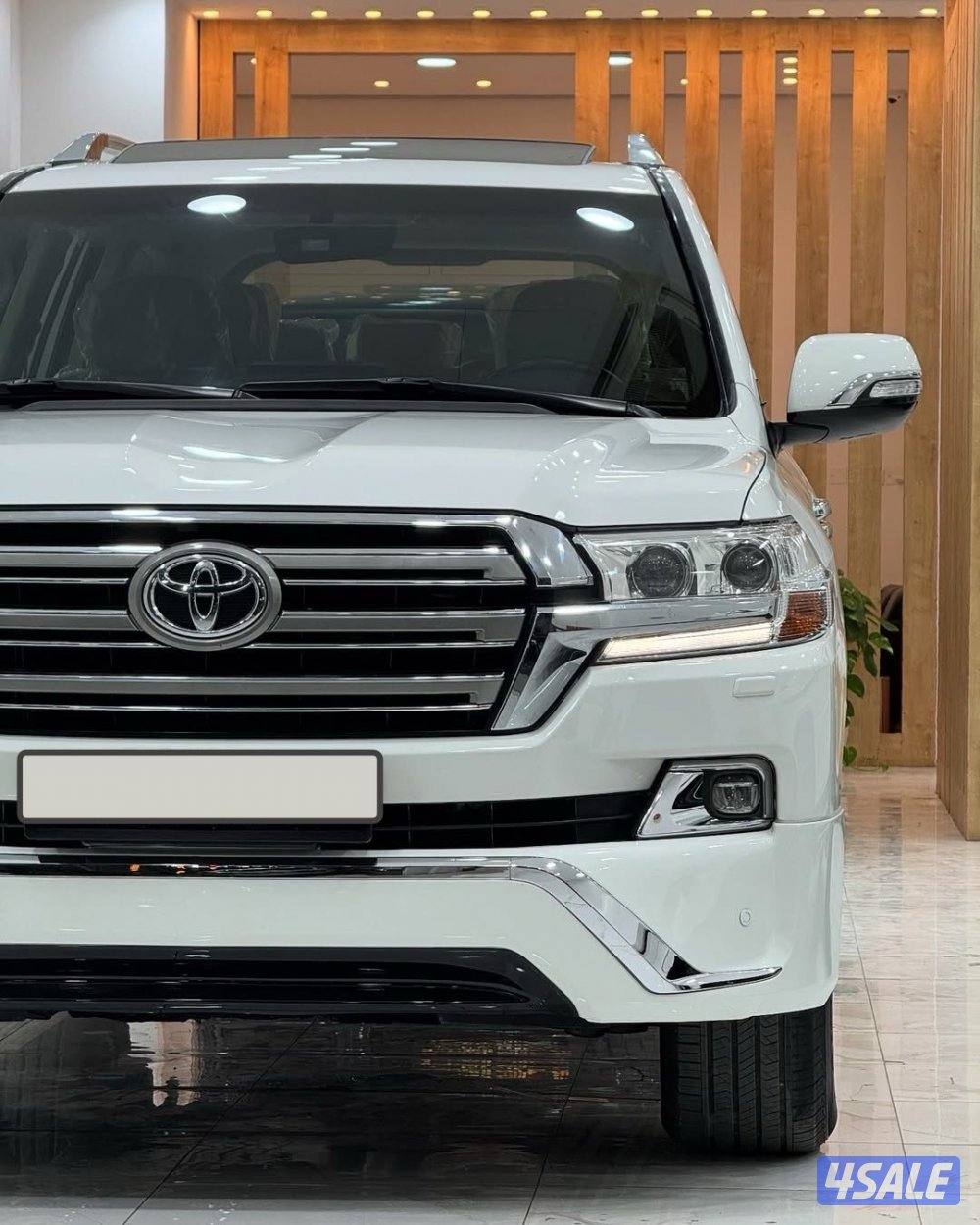 تويوتا لاند كروزر 2018 GXR V8 فل اوبشن وكاله البحرين اقرا الاعلان5