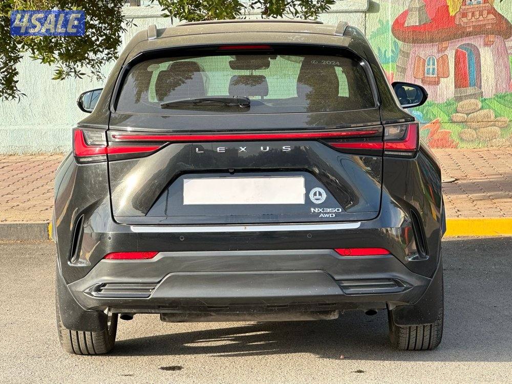 لكزس nx عداد 29 الف5