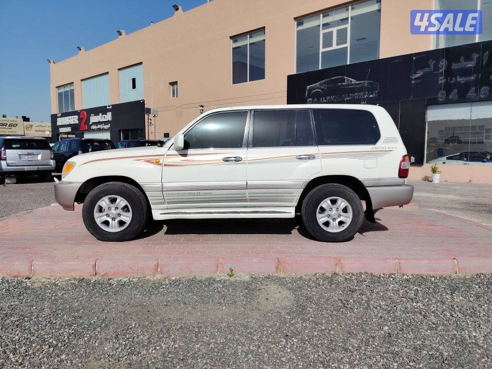 لاندكروزر 20031